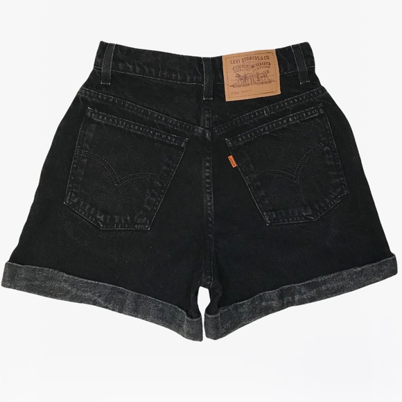 Levi’s 954 High-Rise Roll-Up Vintage Jean Shorts - 2/4 - Picture 9 of 17